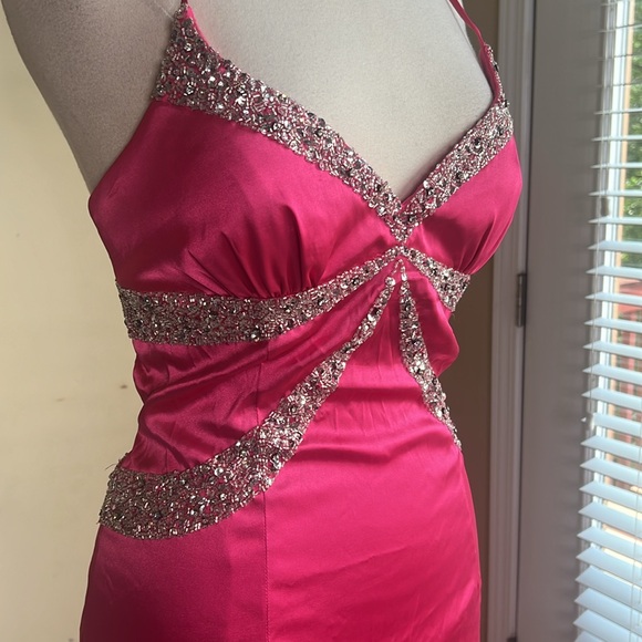 Cache Hot Pink and Silver Beaded Sequin Sexy Low Back Prom Evening Gown - Picture 12 of 15